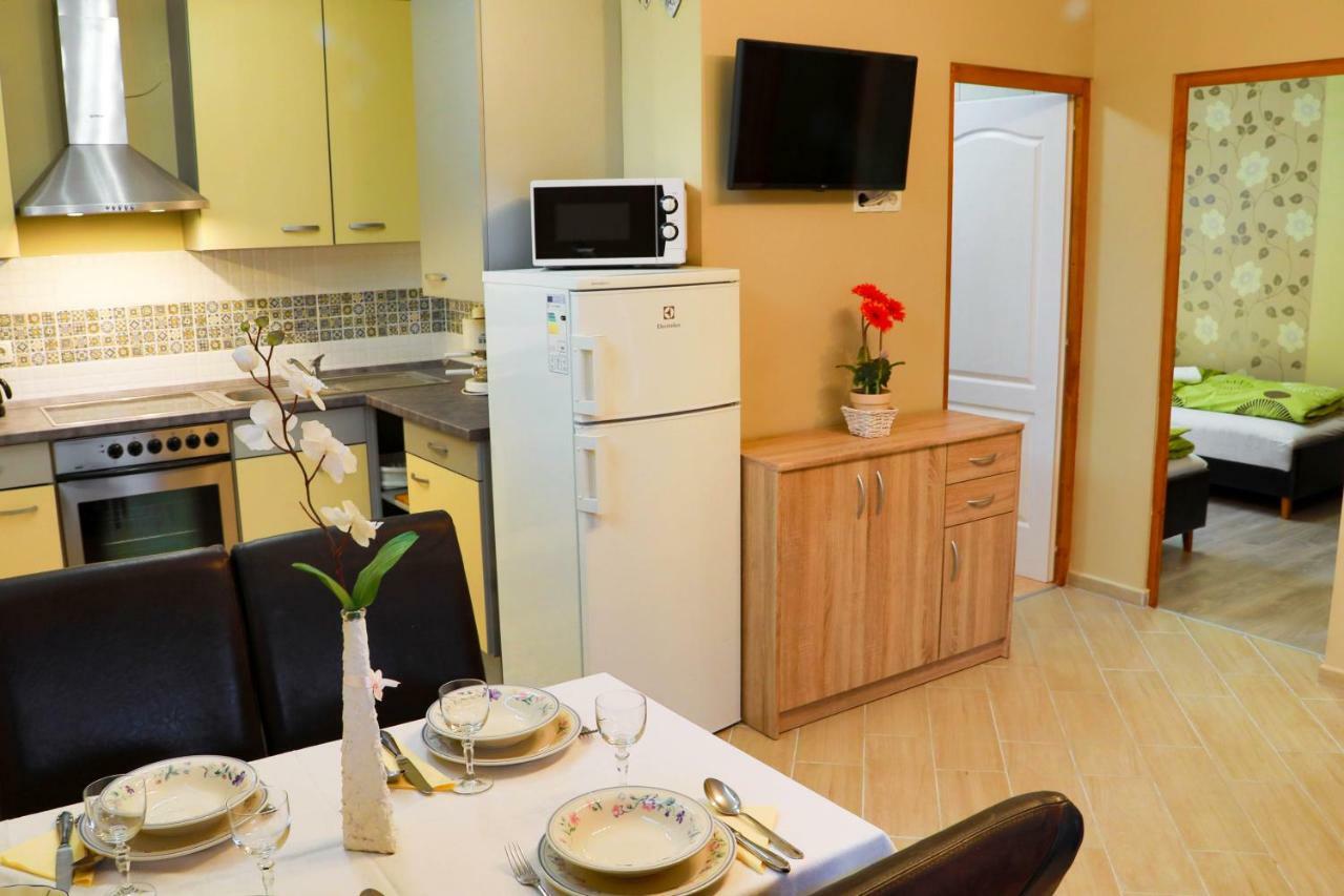 Jazmin Apartman Buzsák Екстериор снимка