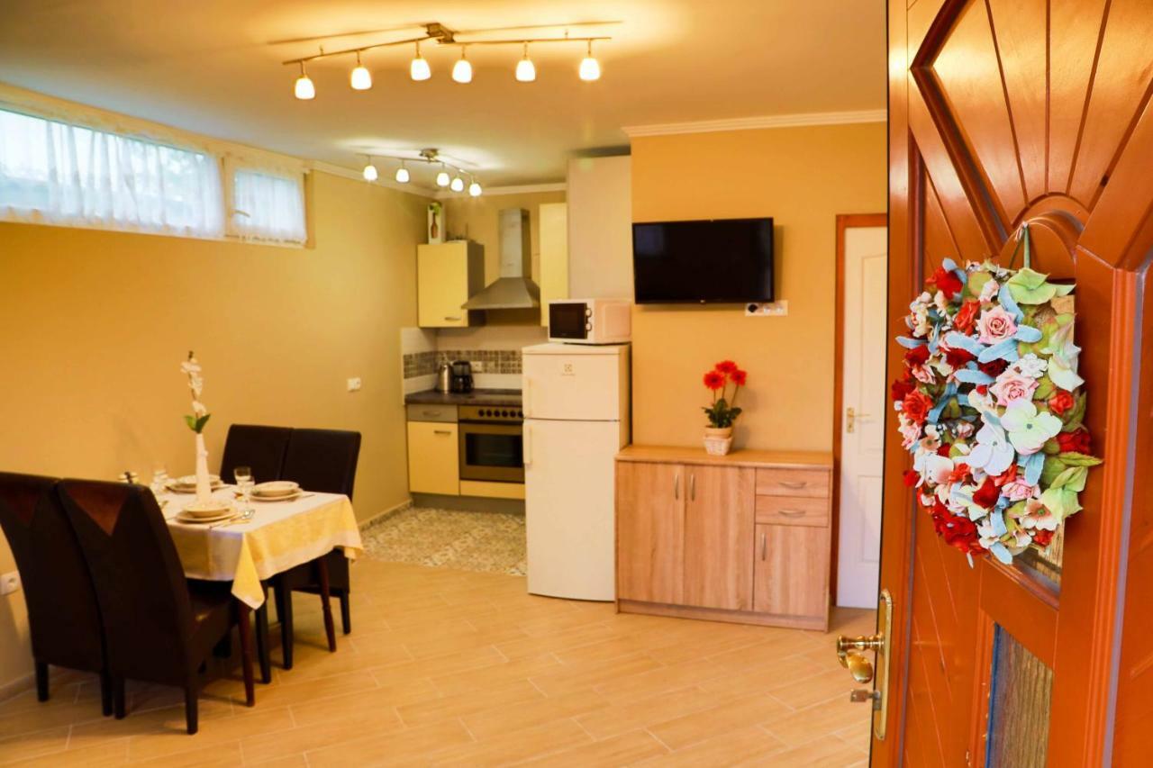 Jazmin Apartman Buzsák Екстериор снимка