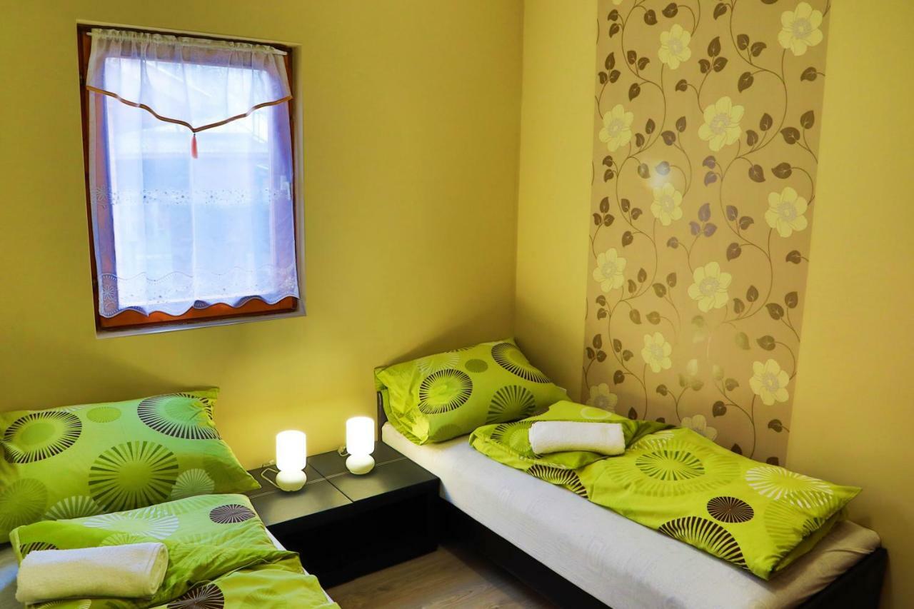 Jazmin Apartman Buzsák Екстериор снимка